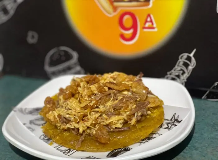 Patacón con todo